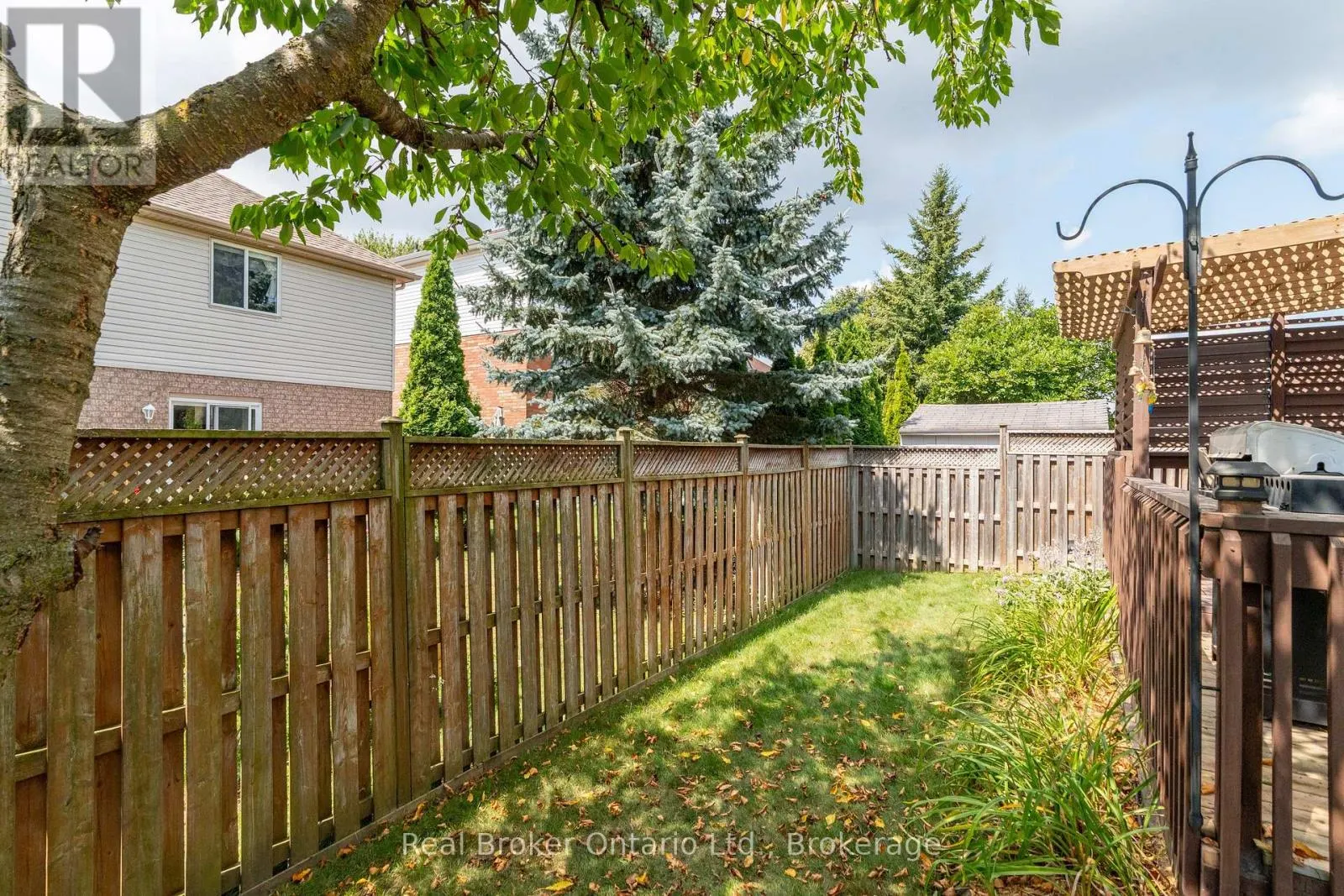 37 BORLAND DRIVE
