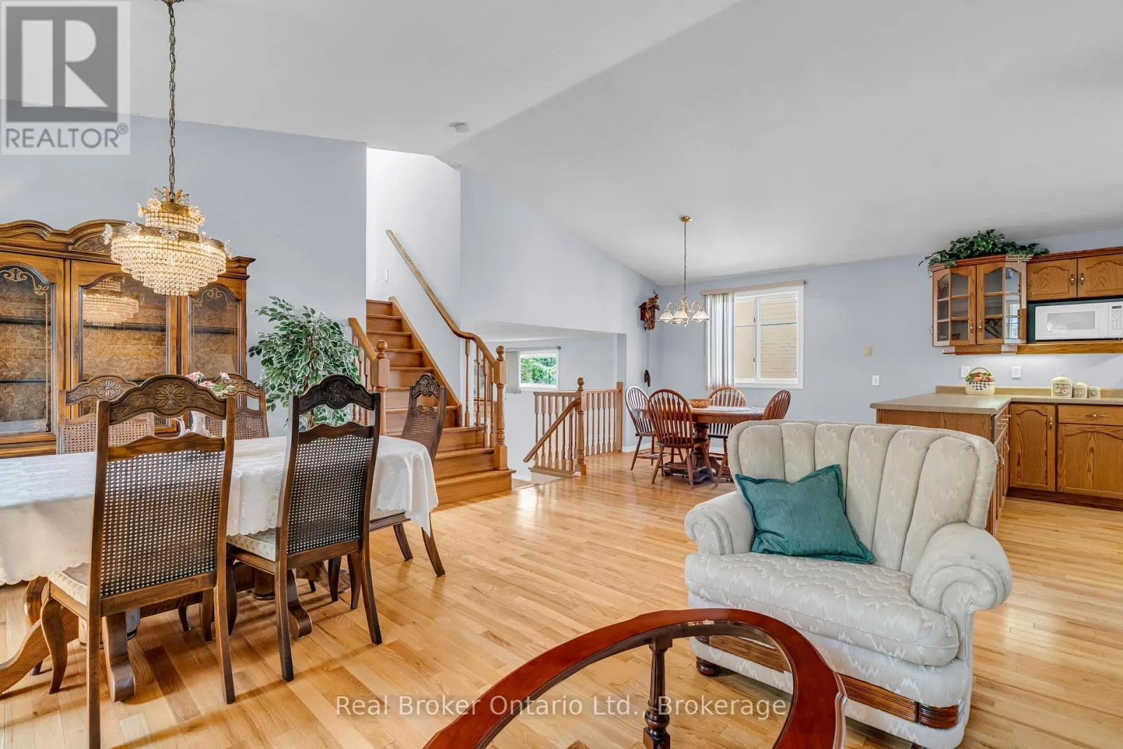 37 BORLAND DRIVE