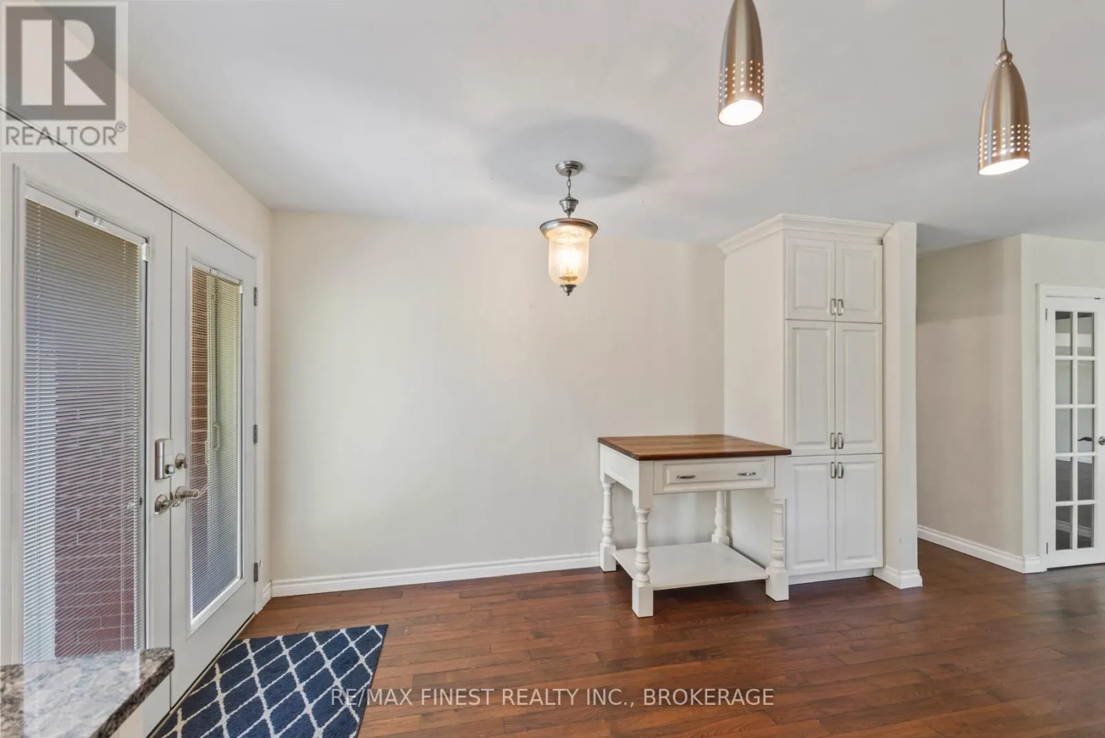 5 MICHAEL GRASS CRESCENT