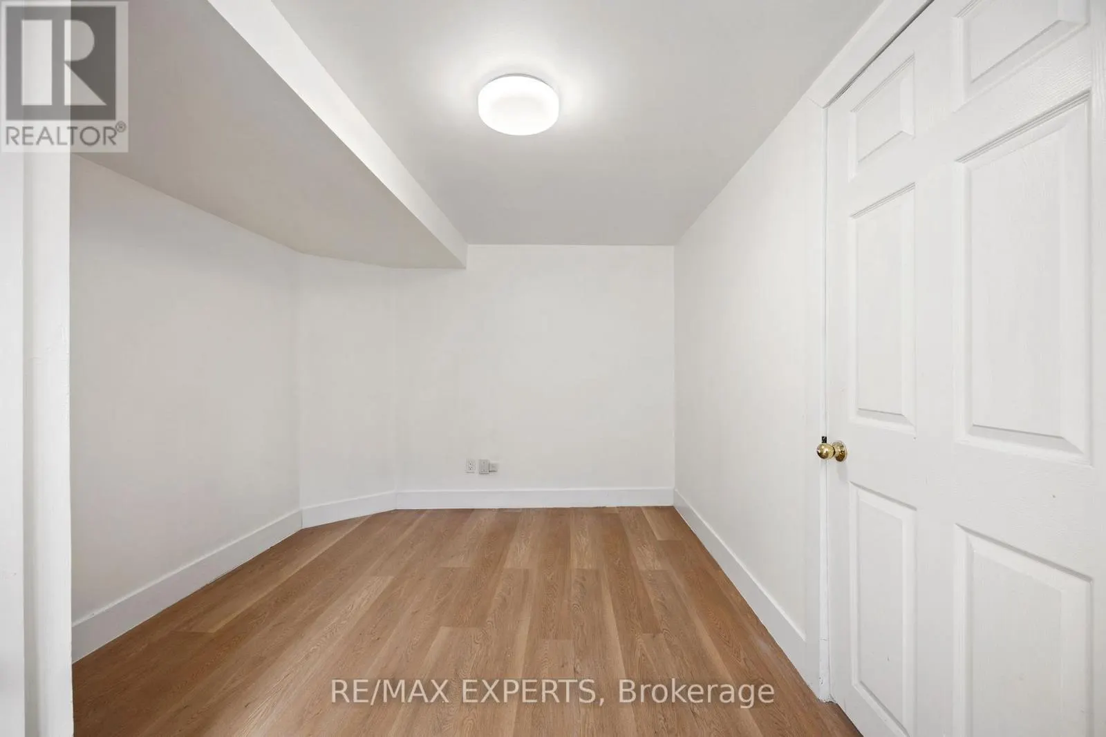 154 RENFIELD STREET