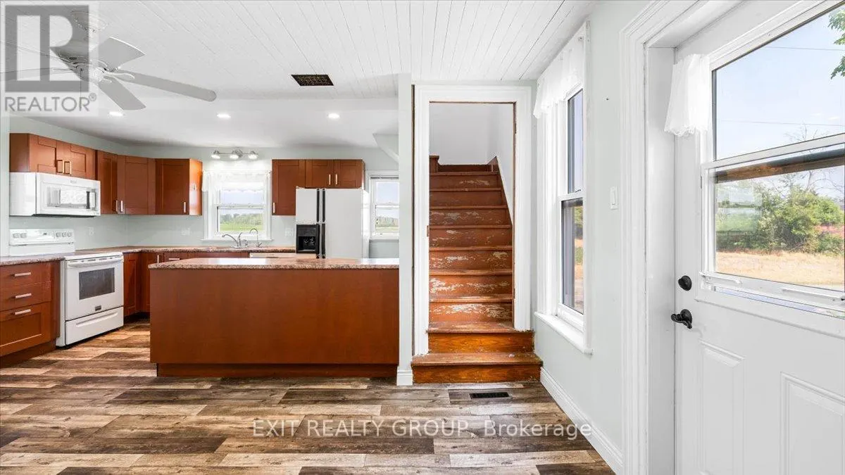 837 CASEY ROAD