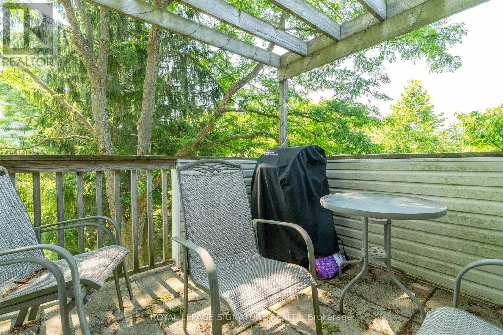 55 - 461 BEECHWOOD PLACE