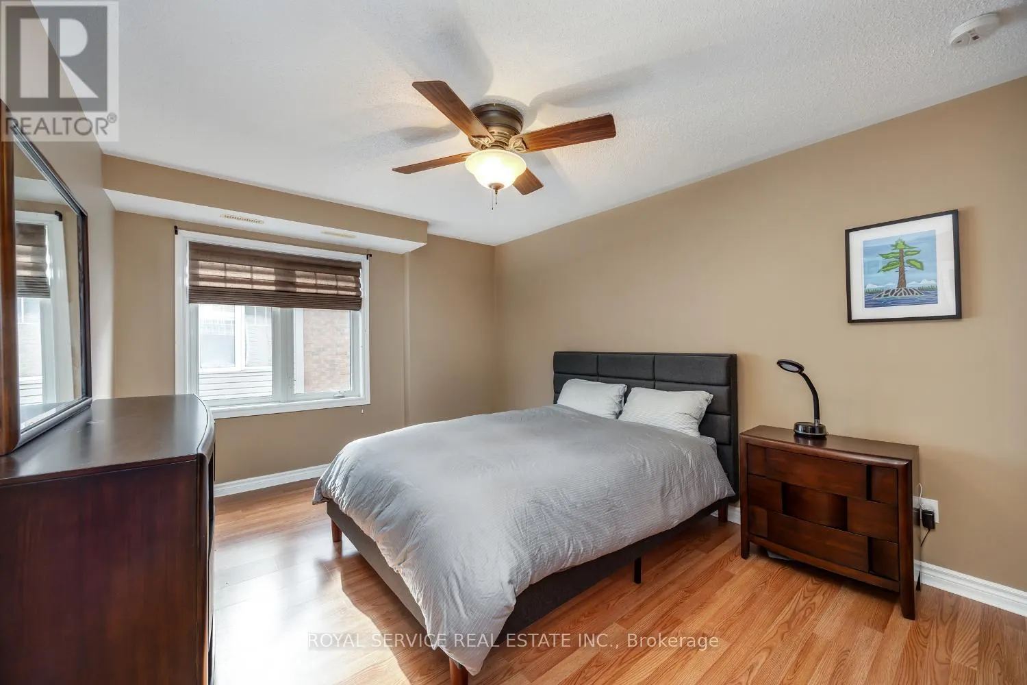301 - 235 RUTTAN TERRACE, #301