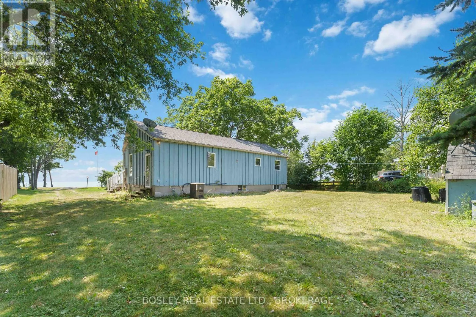 557 EDGEWATER PLACE