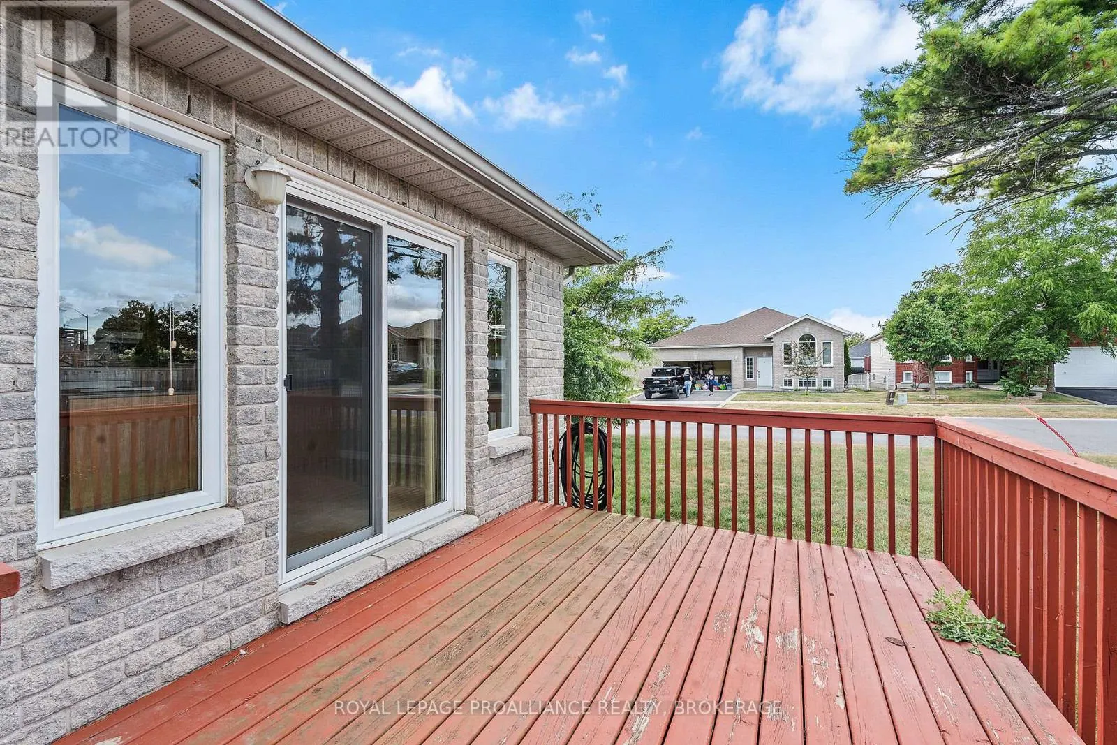 29 ELLESMEER AVENUE