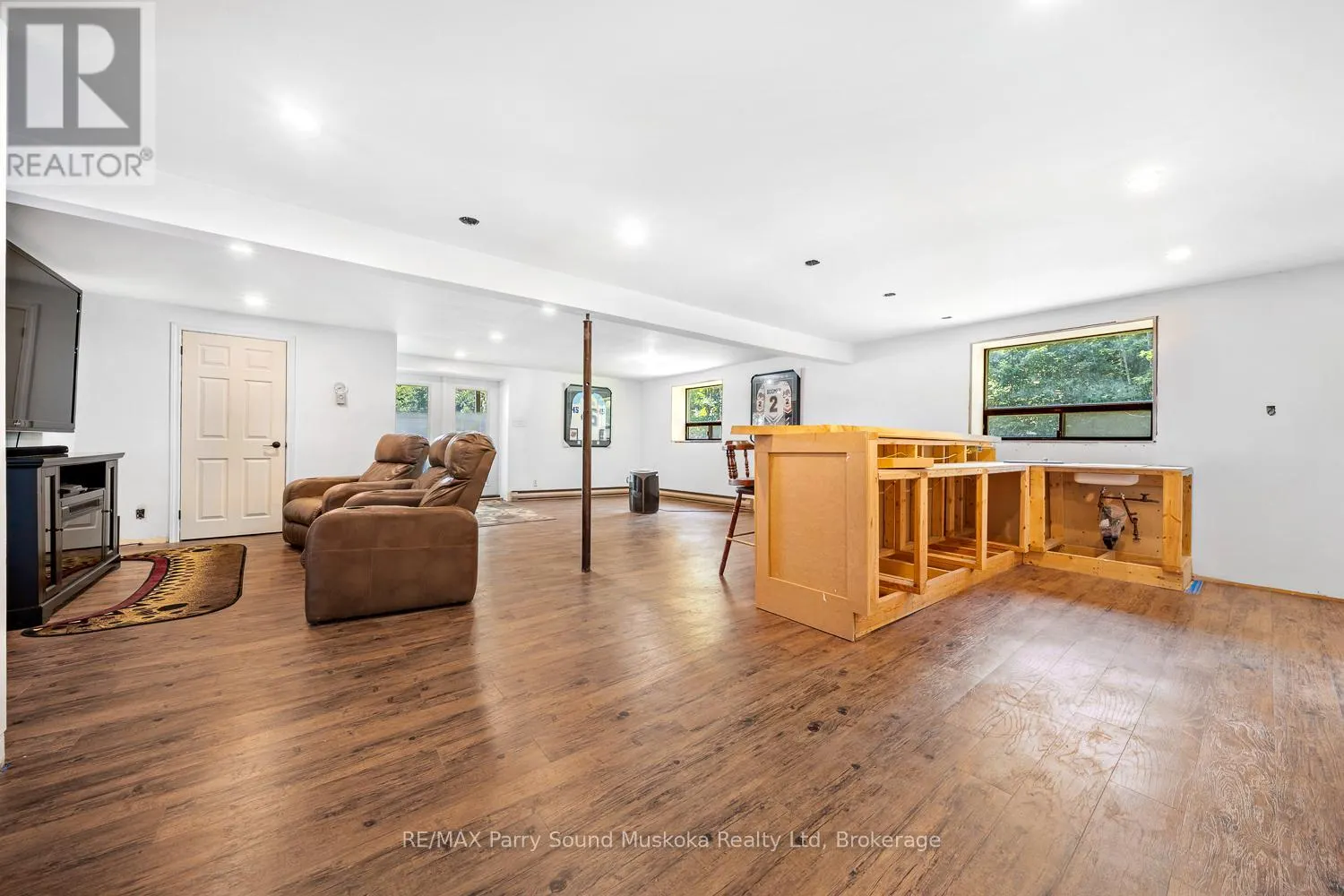 367 MARSHALL ROAD