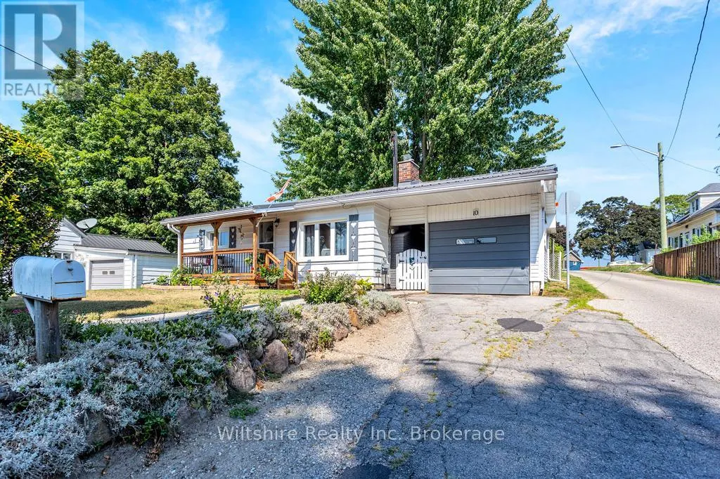 10 TILLSON STREET