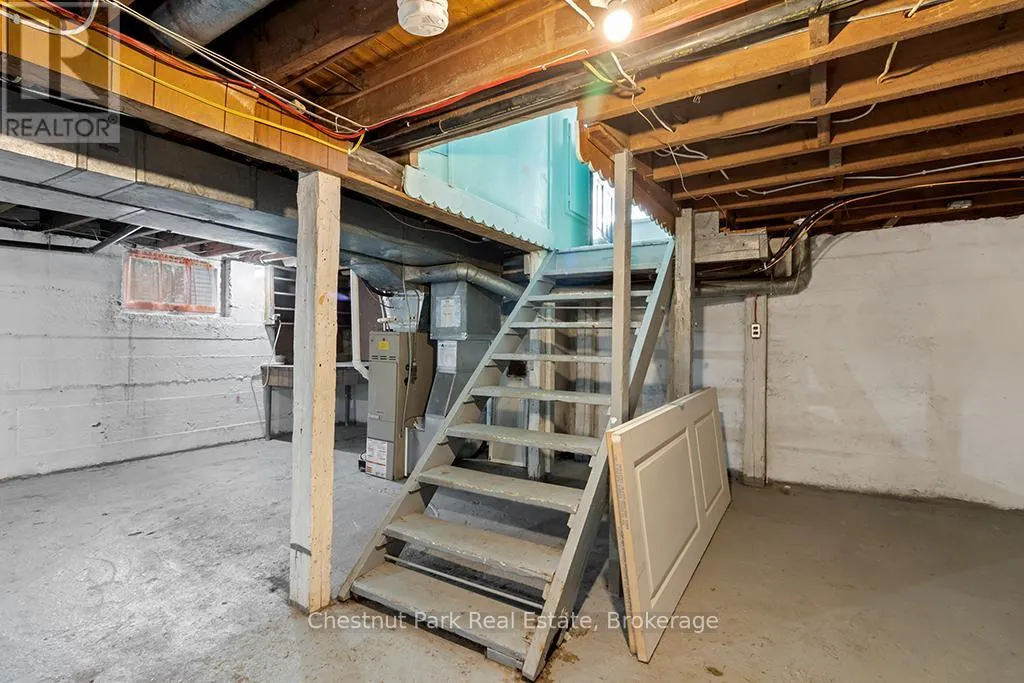 1540 6TH AVENUE W