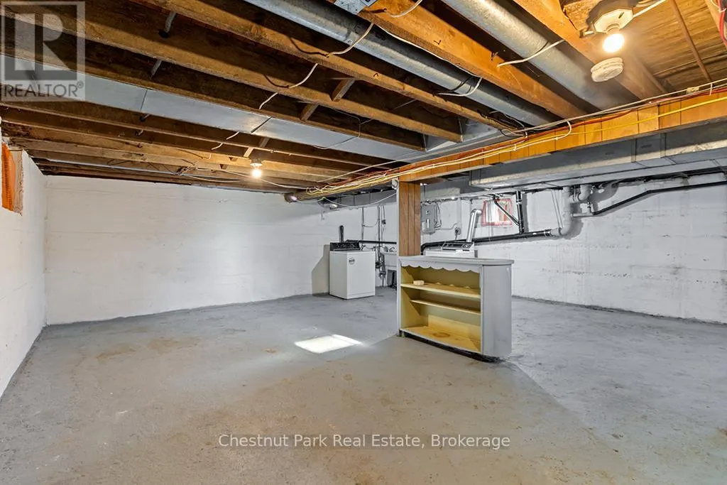 1540 6TH AVENUE W