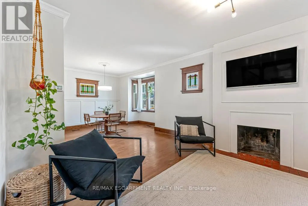 47 EAGLE AVENUE