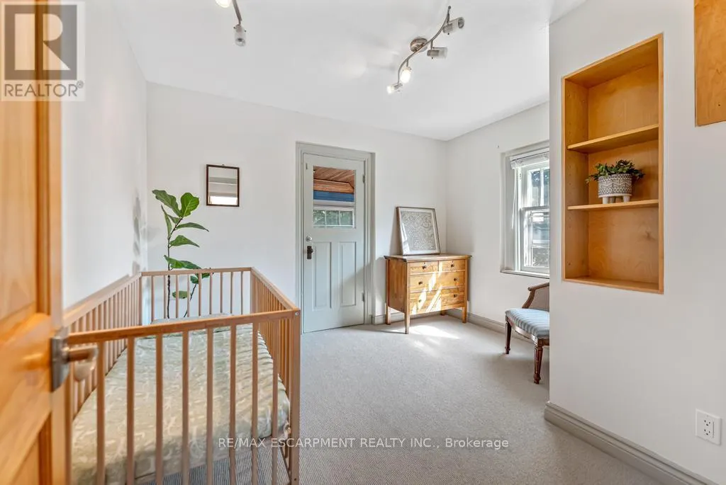 47 EAGLE AVENUE