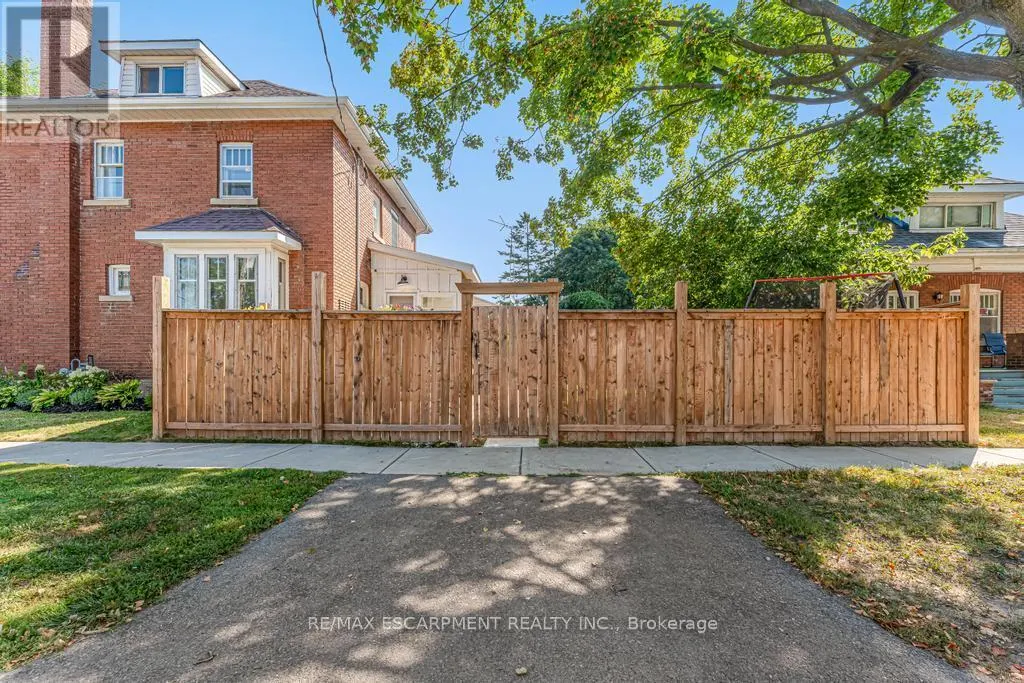 47 EAGLE AVENUE