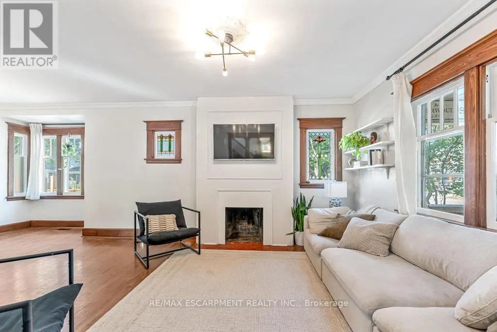 47 EAGLE AVENUE