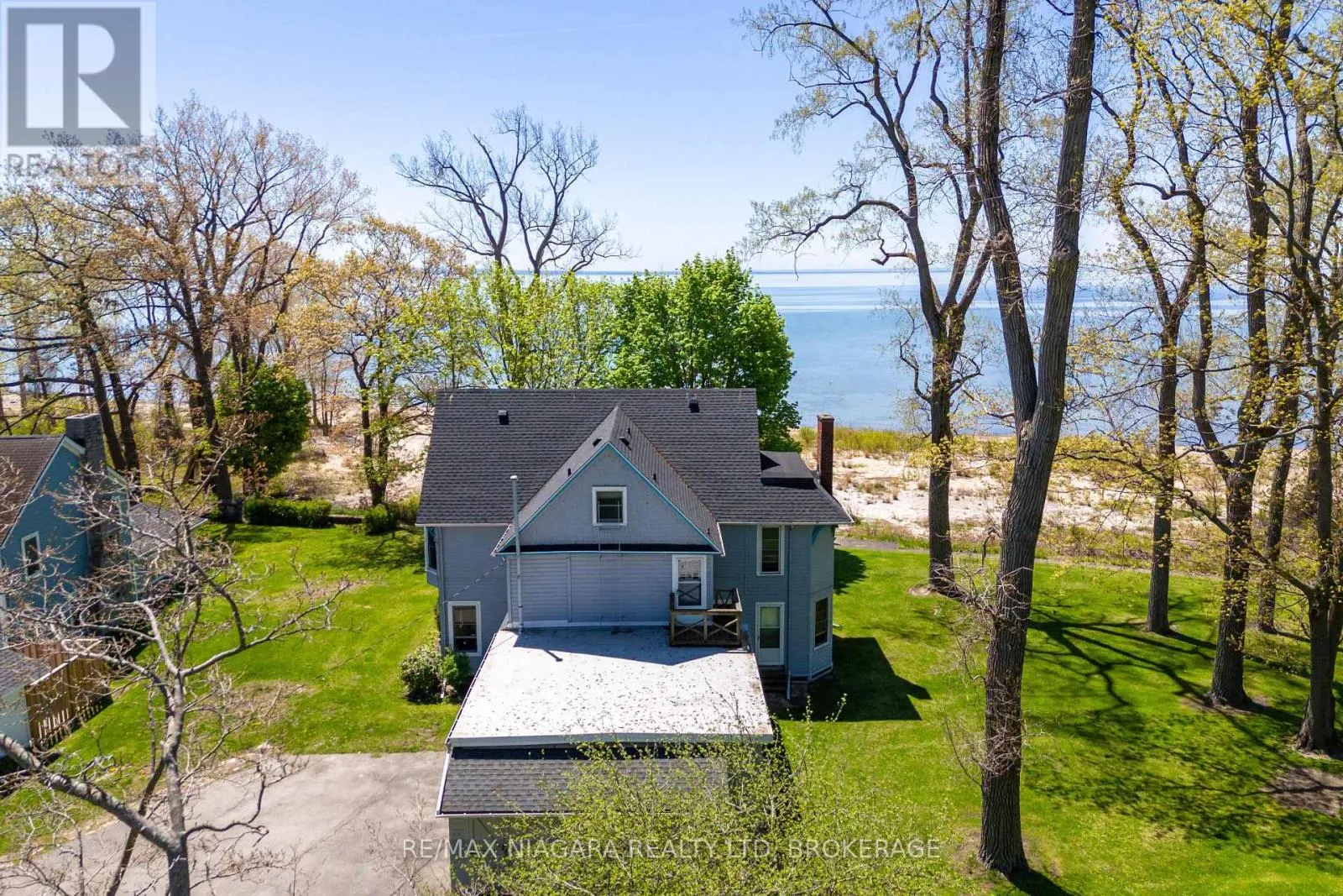 183 MAPLE LANE