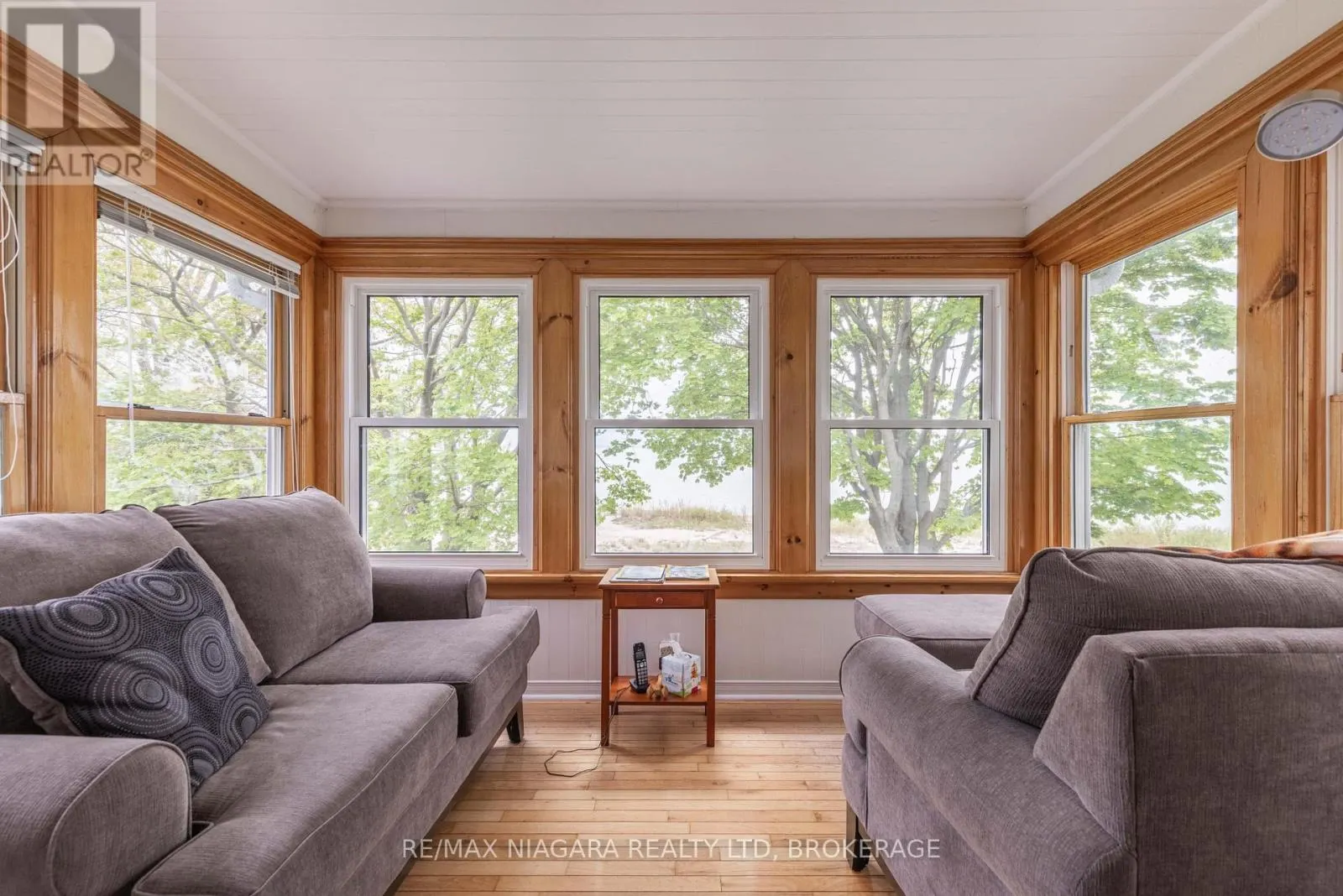 183 MAPLE LANE