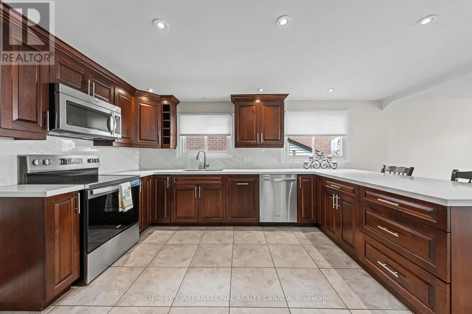 154 COVINGTON CRESCENT