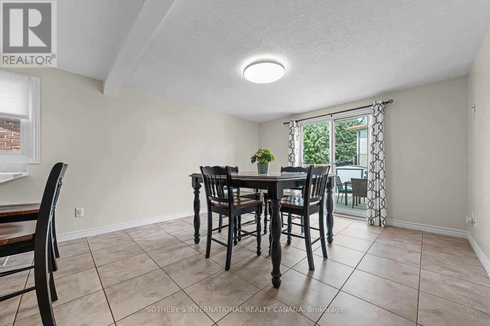 154 COVINGTON CRESCENT