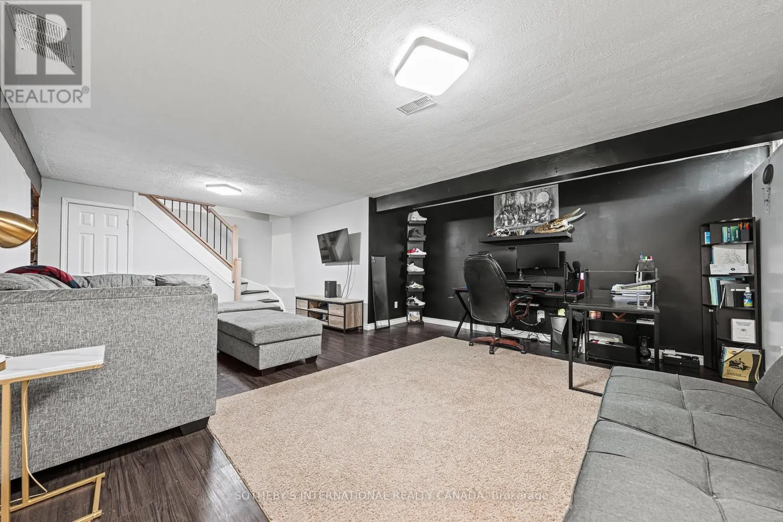 154 COVINGTON CRESCENT