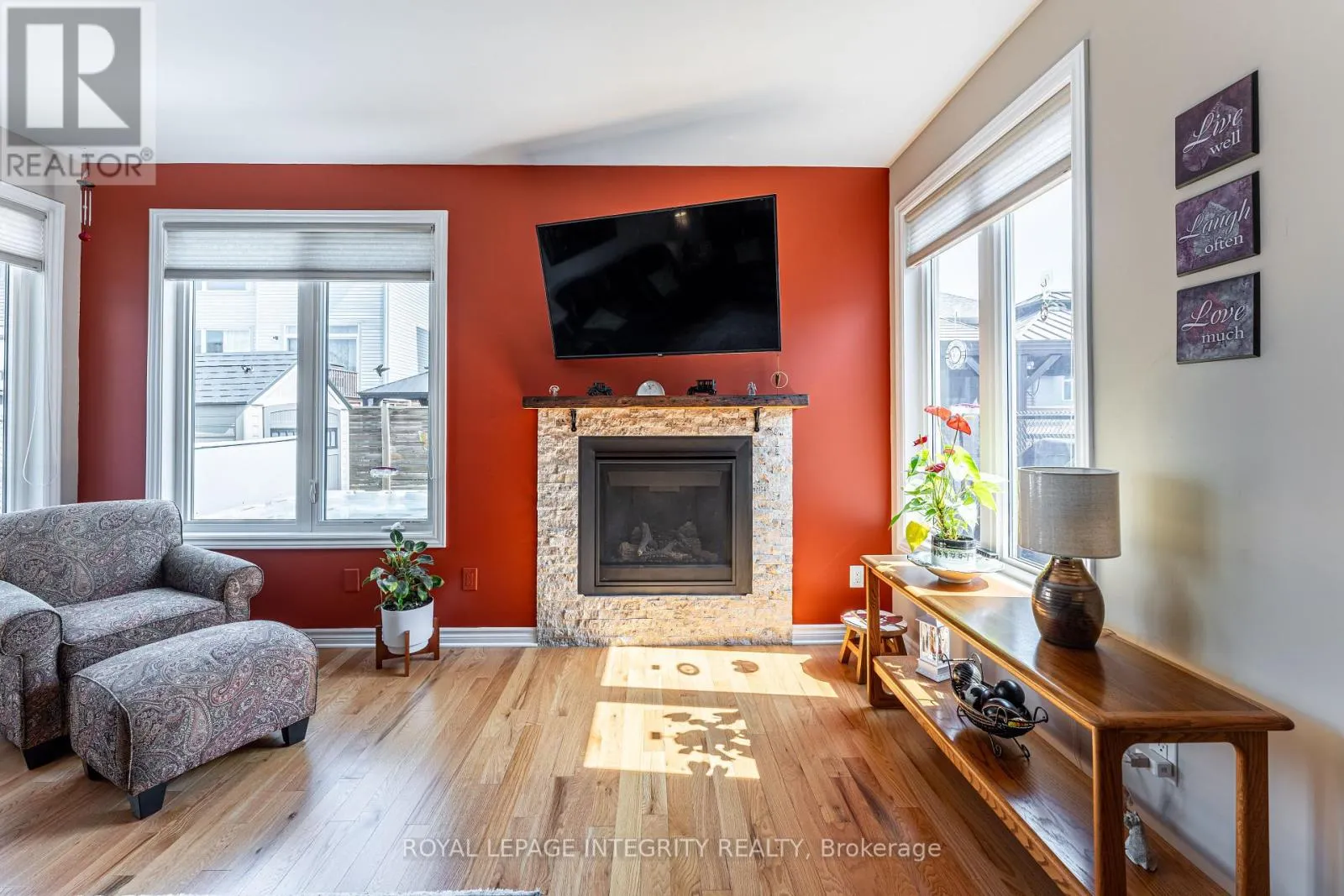 258 RUE DE L'ETANG STREET