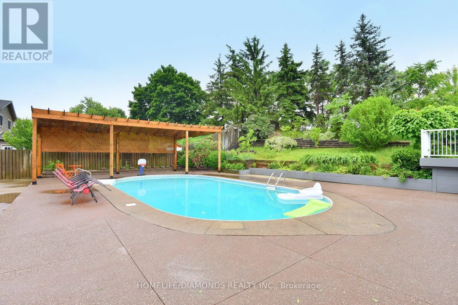 95 BIRCHPARK DRIVE N