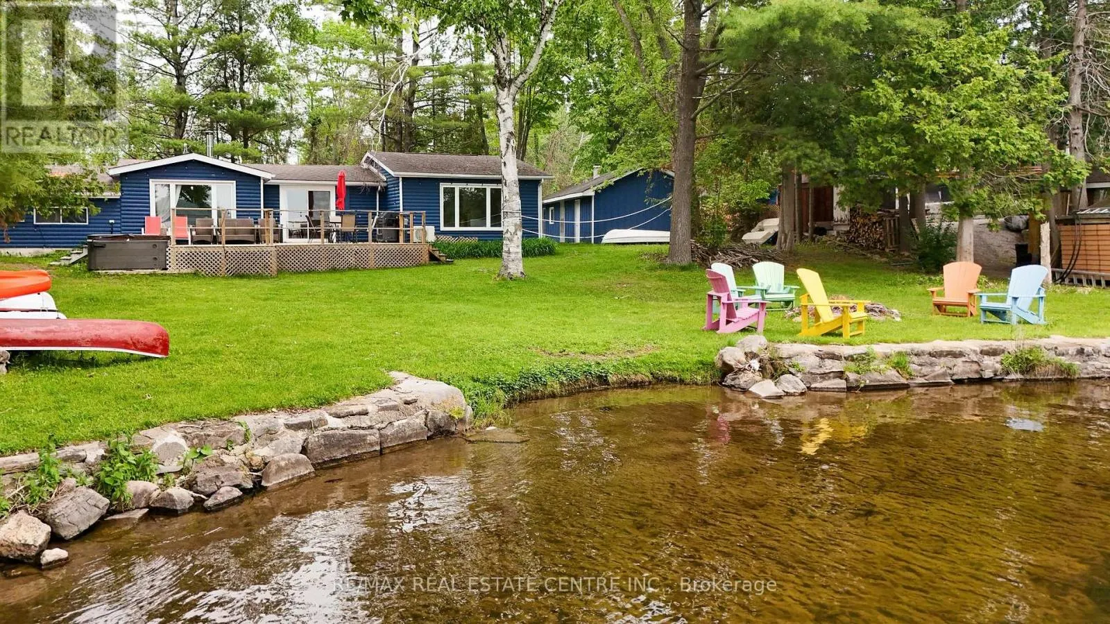 3012 GREENWOOD LANE