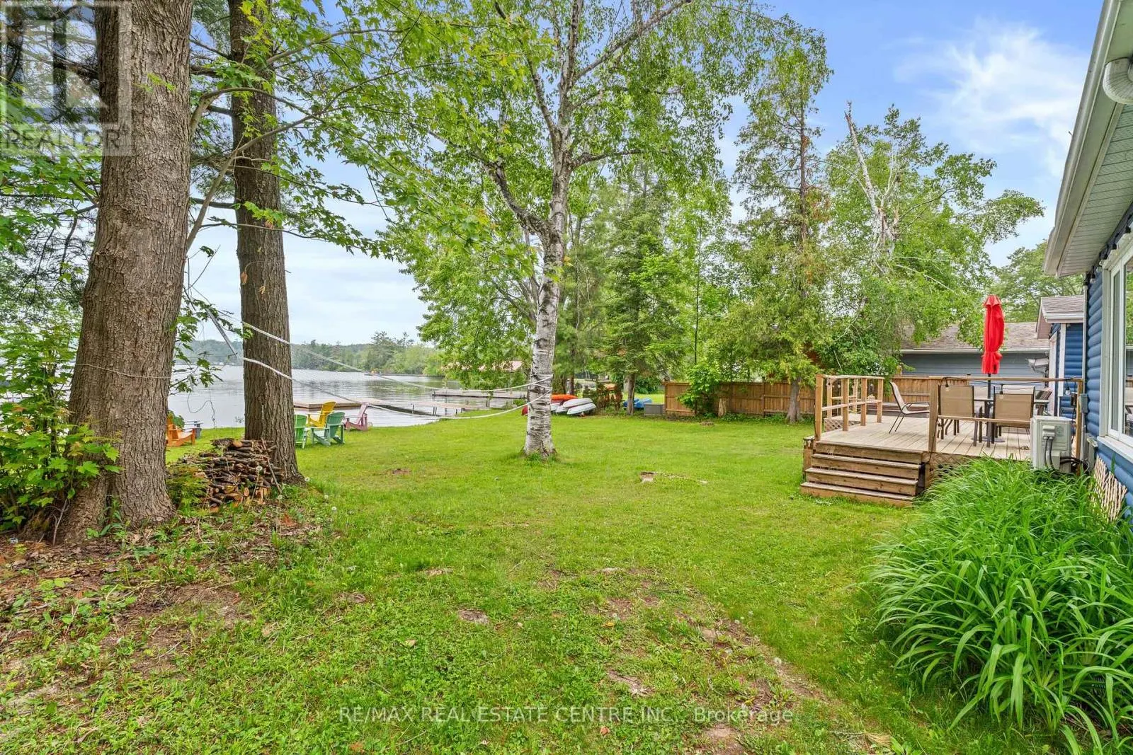 3012 GREENWOOD LANE
