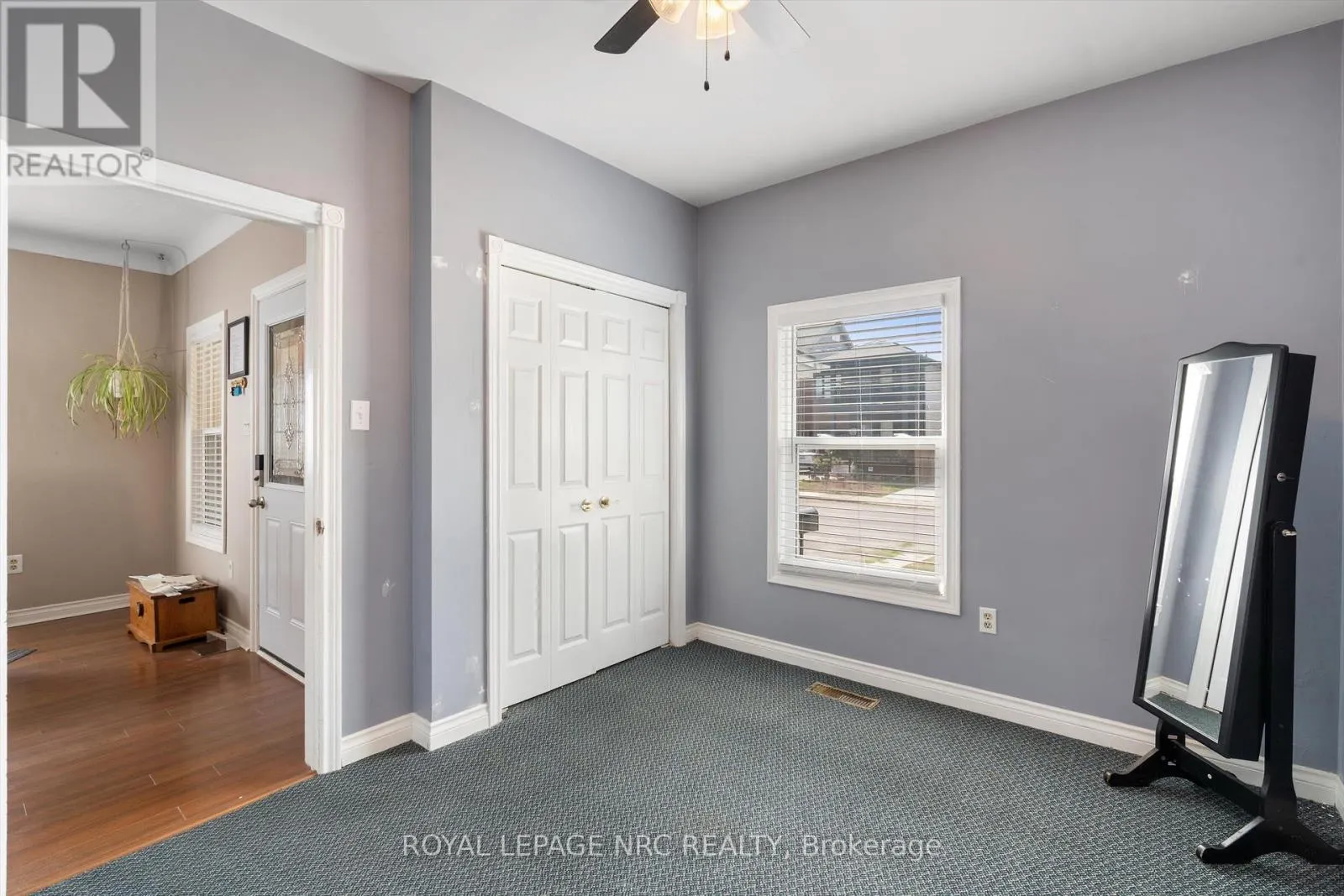 37 ALMOND STREET