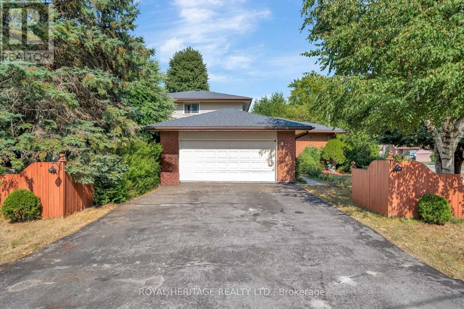 15 IROQUOIS AVENUE