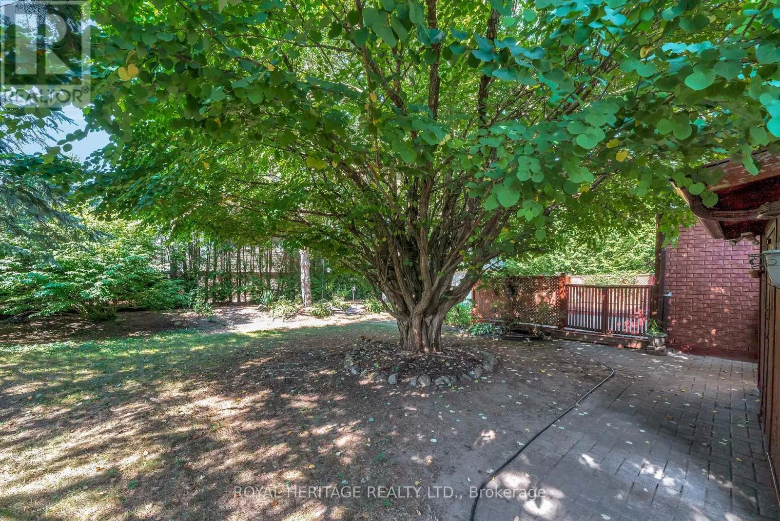 15 IROQUOIS AVENUE