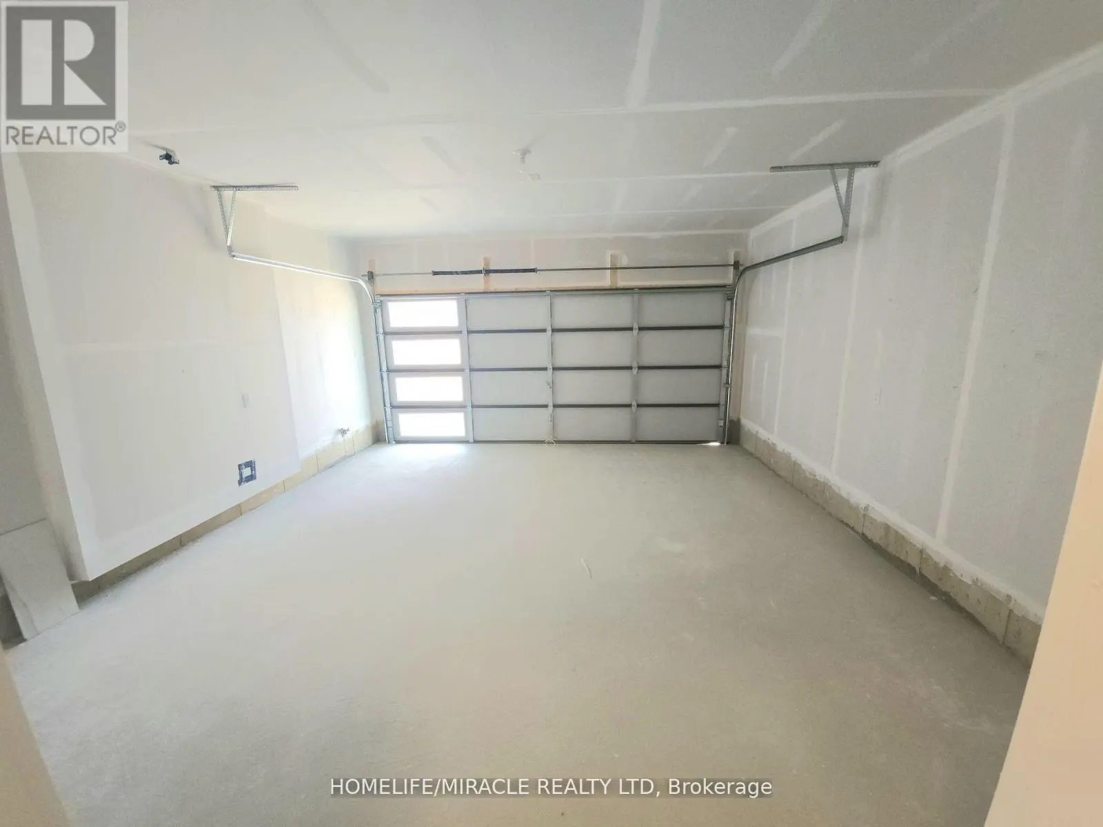 72 MONTEITH DRIVE