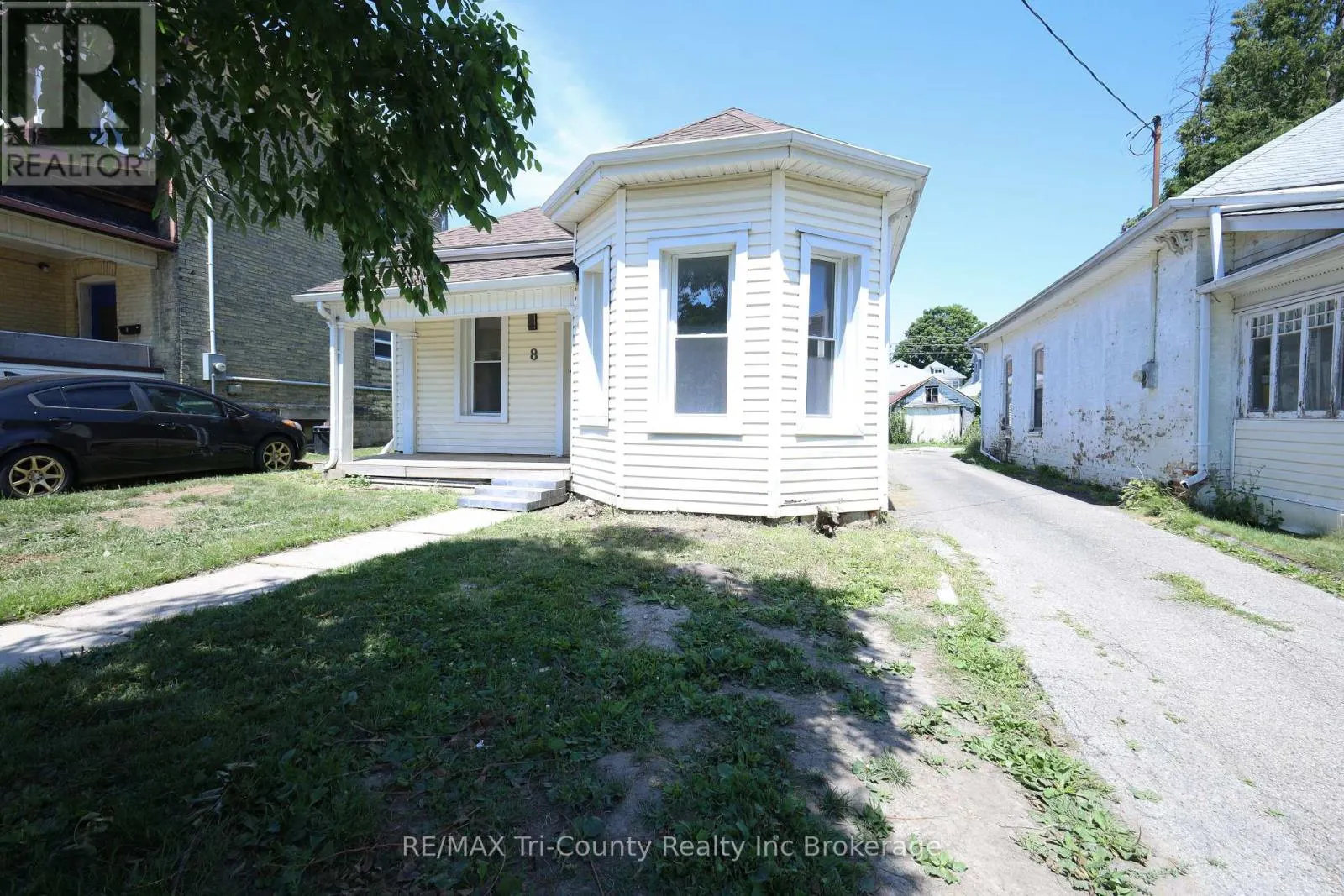 8 ERIE STREET