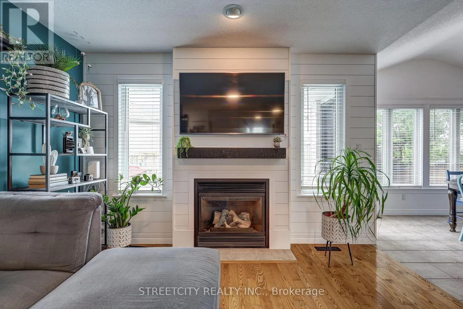 501 DARCY DRIVE