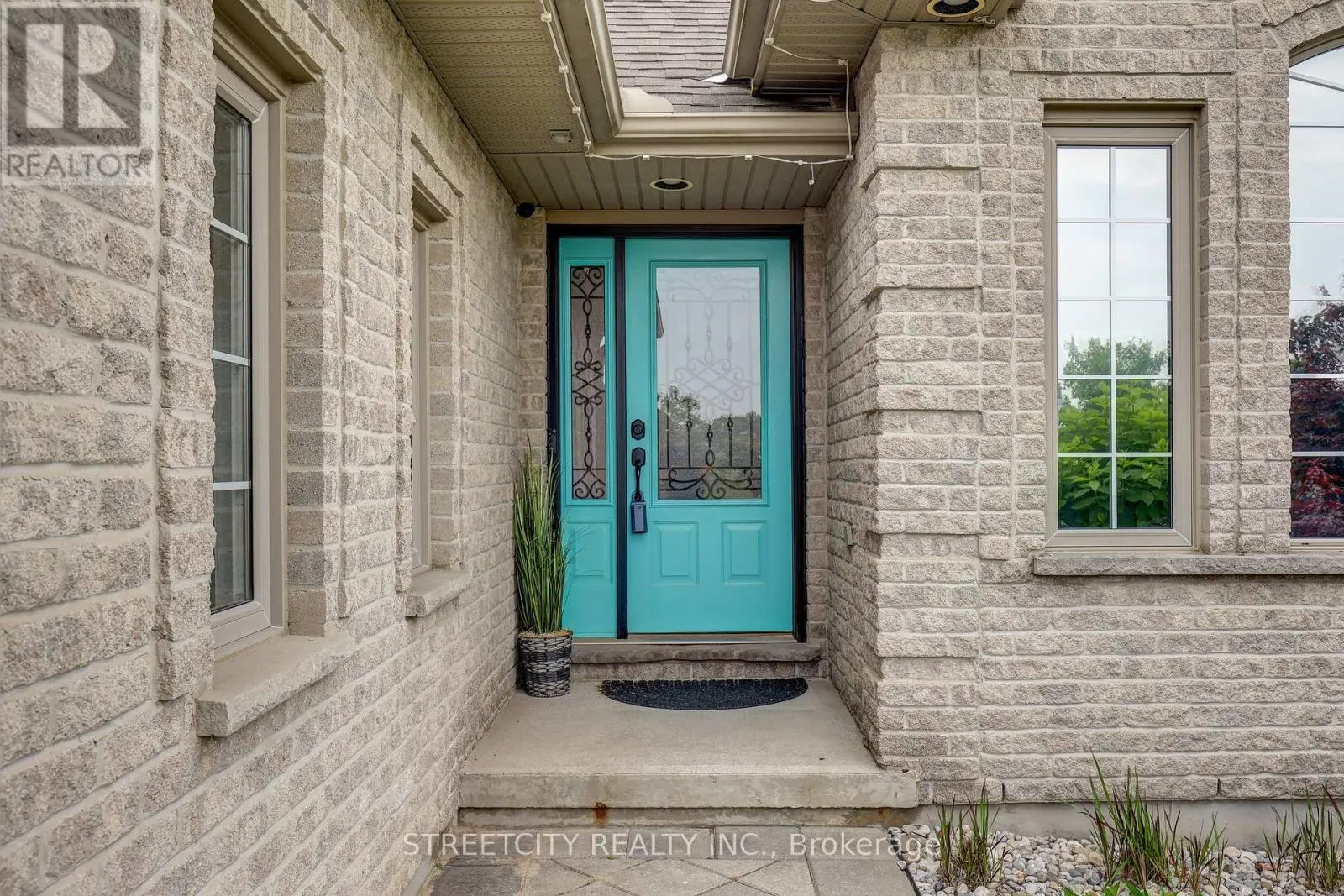 501 DARCY DRIVE