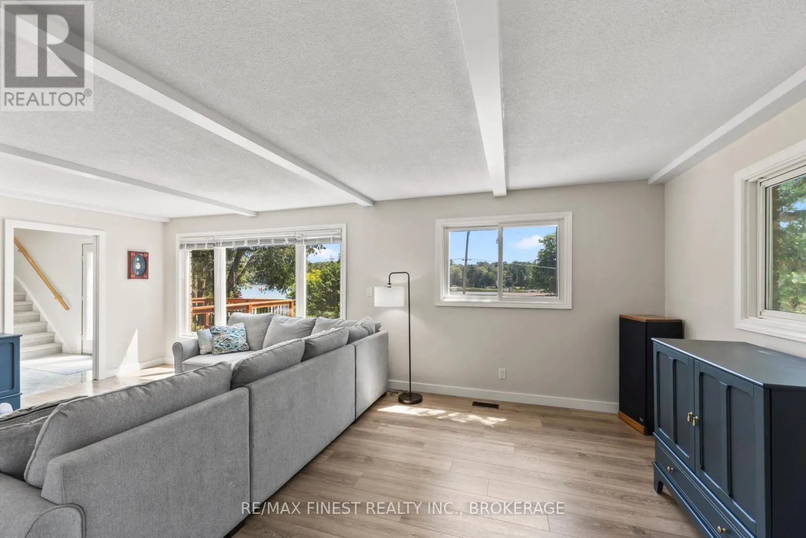 3327 LOUGHBOROUGH DRIVE