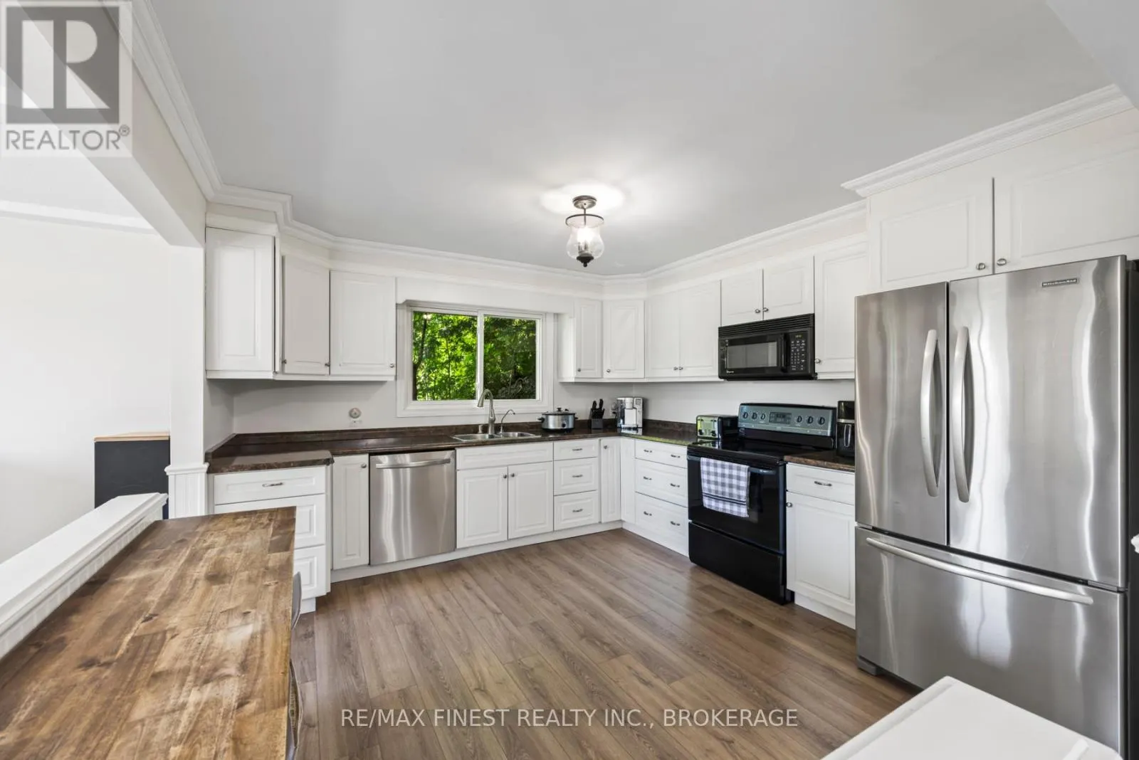 3327 LOUGHBOROUGH DRIVE