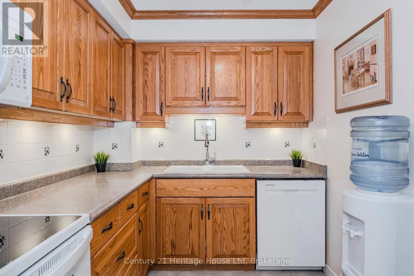 306 - 93 WESTWOOD ROAD, #306