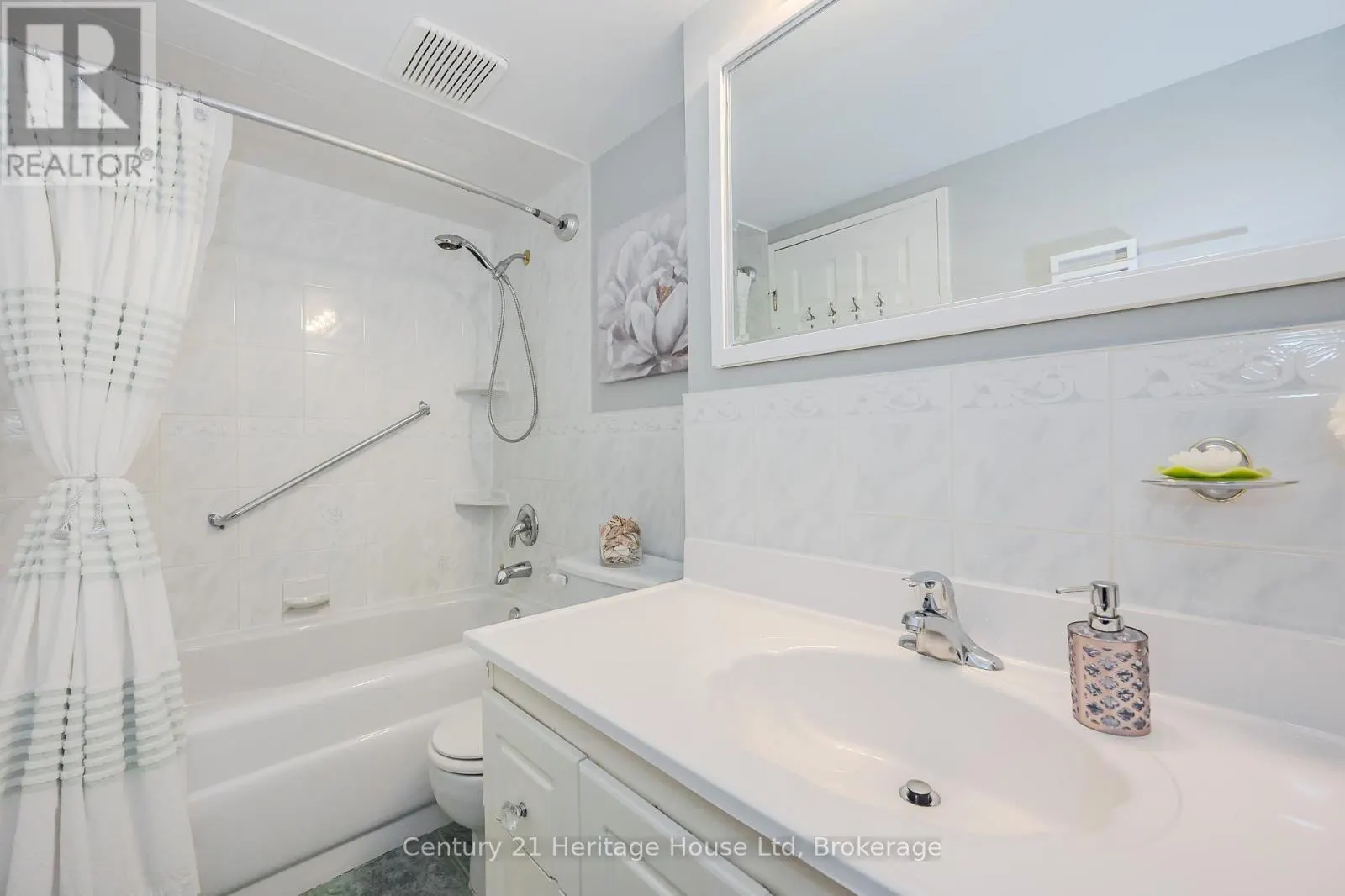 306 - 93 WESTWOOD ROAD, #306