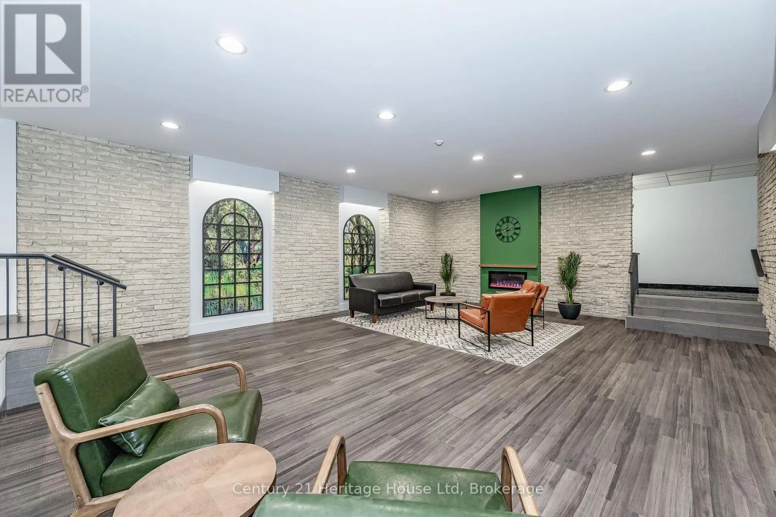 306 - 93 WESTWOOD ROAD, #306