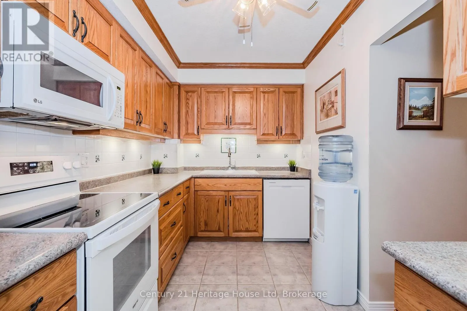 306 - 93 WESTWOOD ROAD, #306