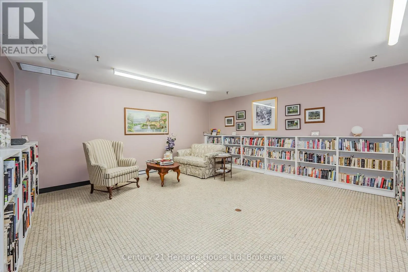 306 - 93 WESTWOOD ROAD, #306
