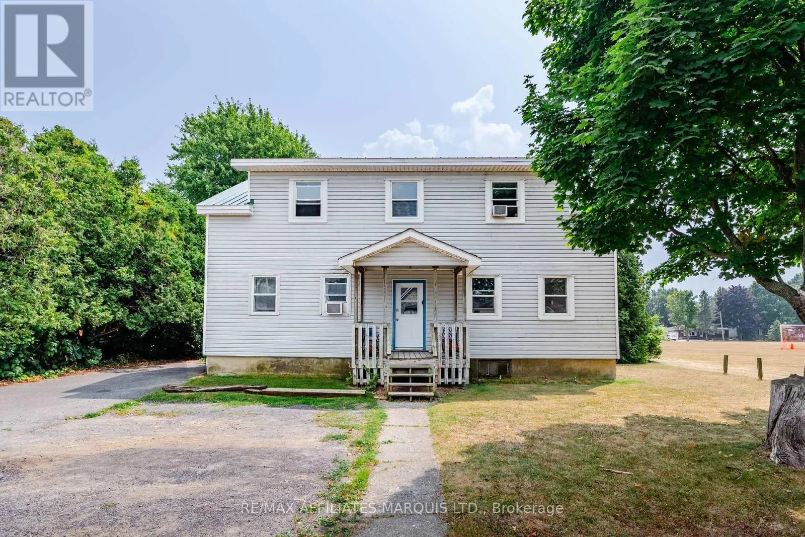 52 ELM STREET