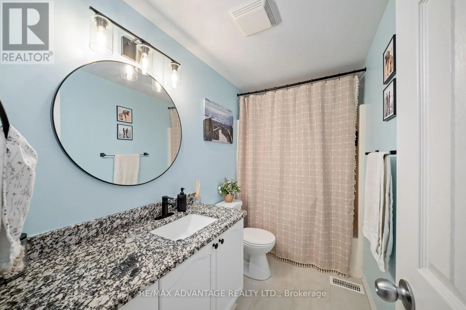 81 - 70 CHAPMAN COURT, #81