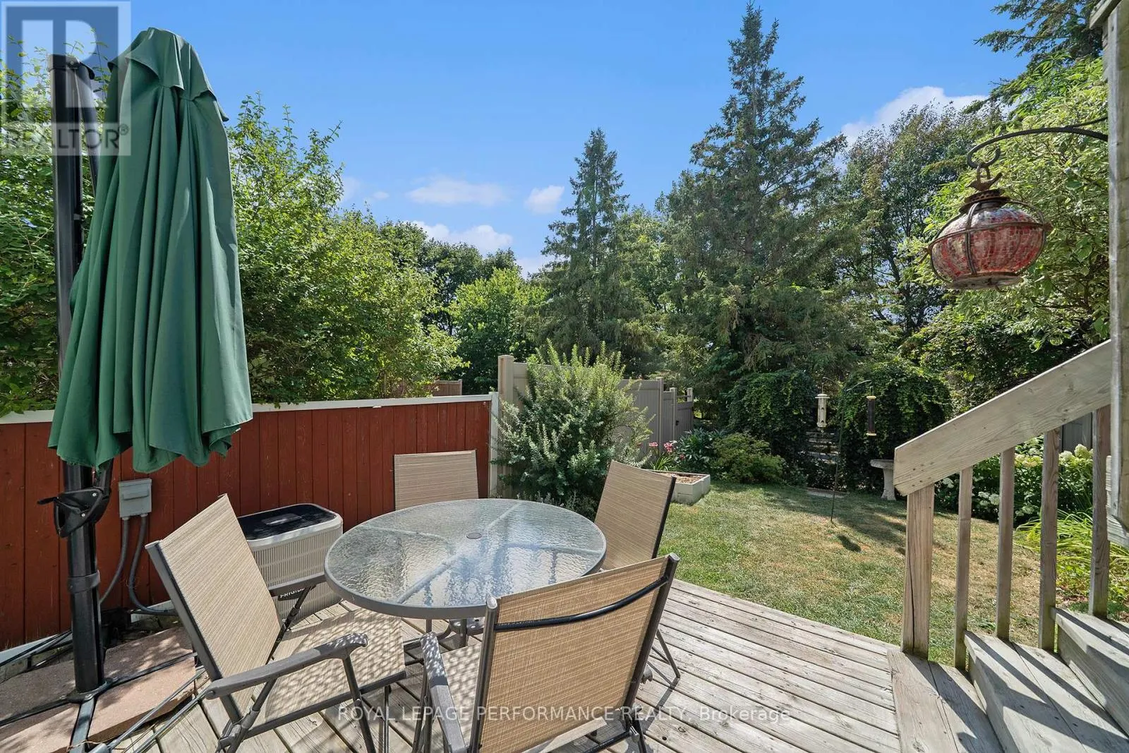 37 WILLWOOD CRESCENT