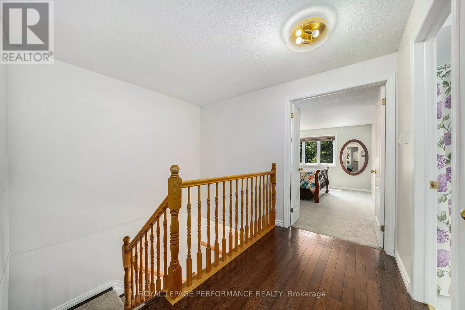 37 WILLWOOD CRESCENT
