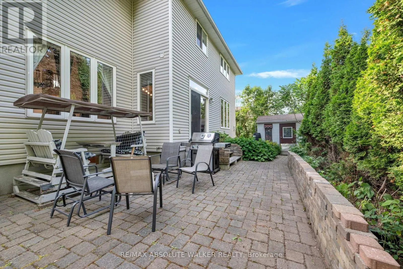 1867 SPRINGRIDGE DRIVE