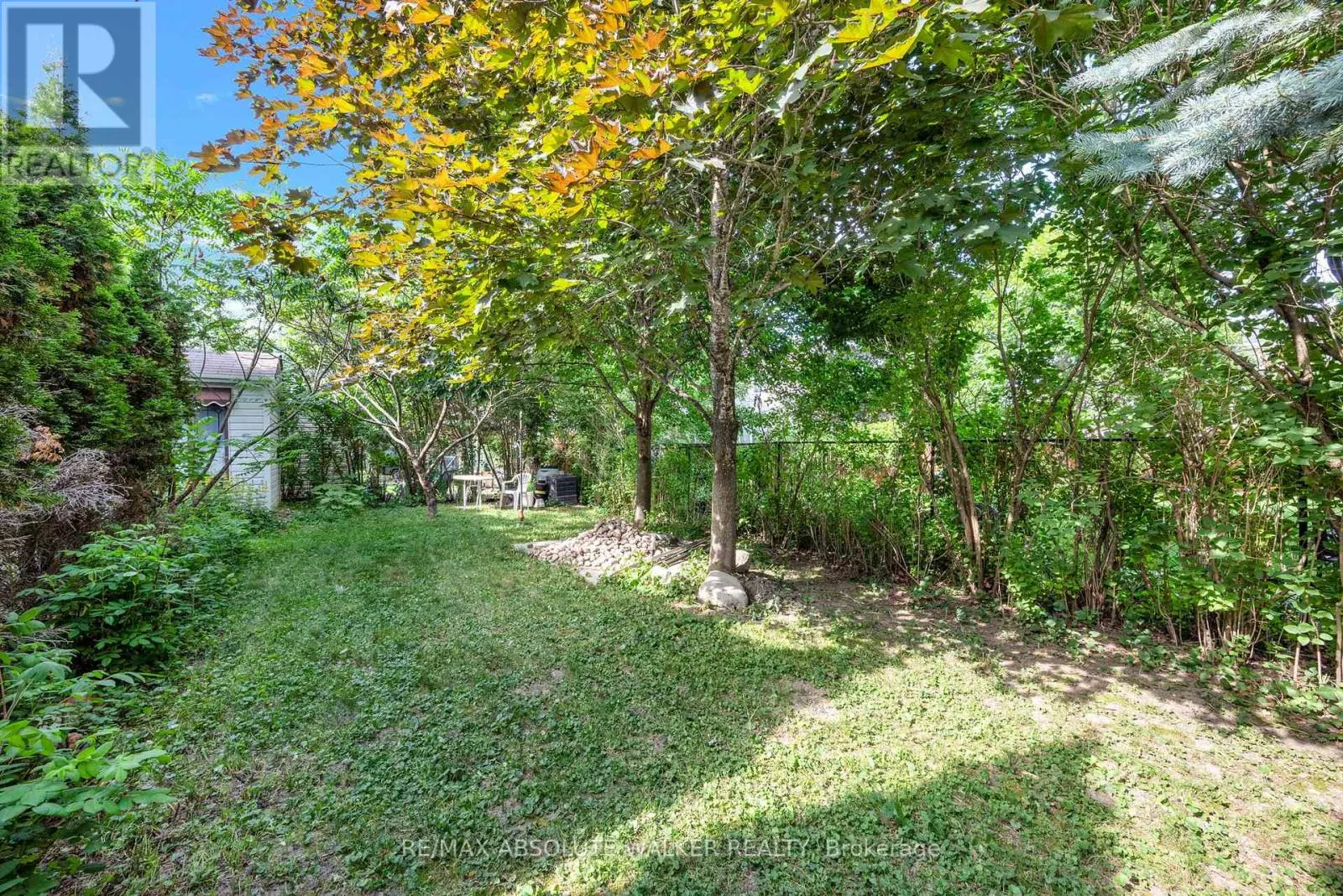 1867 SPRINGRIDGE DRIVE