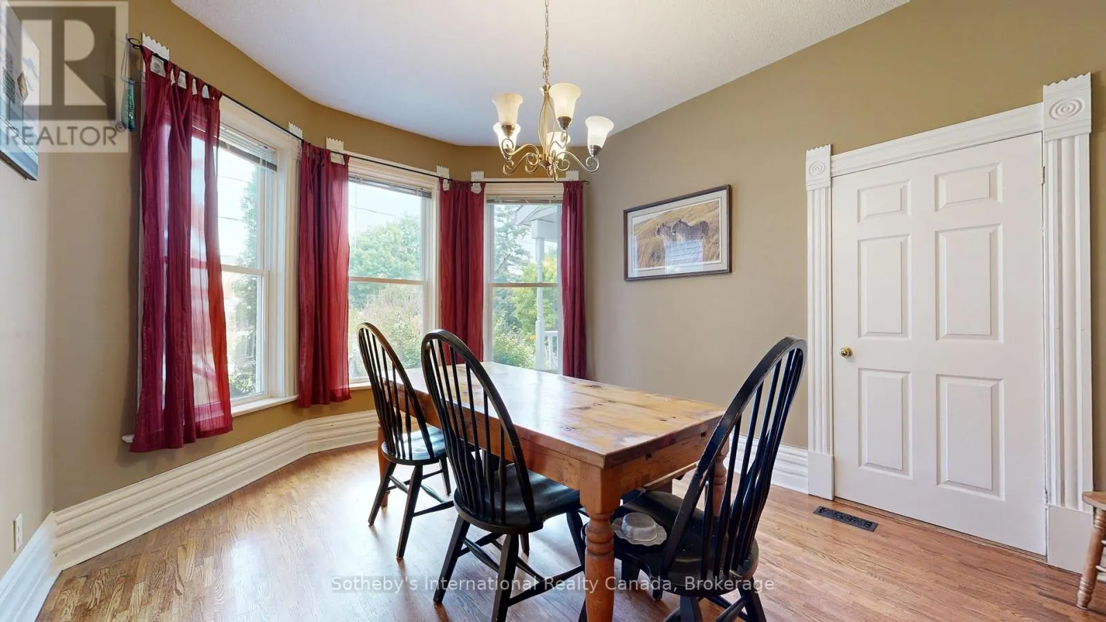 A - 103 BRUCE STREET S, #A