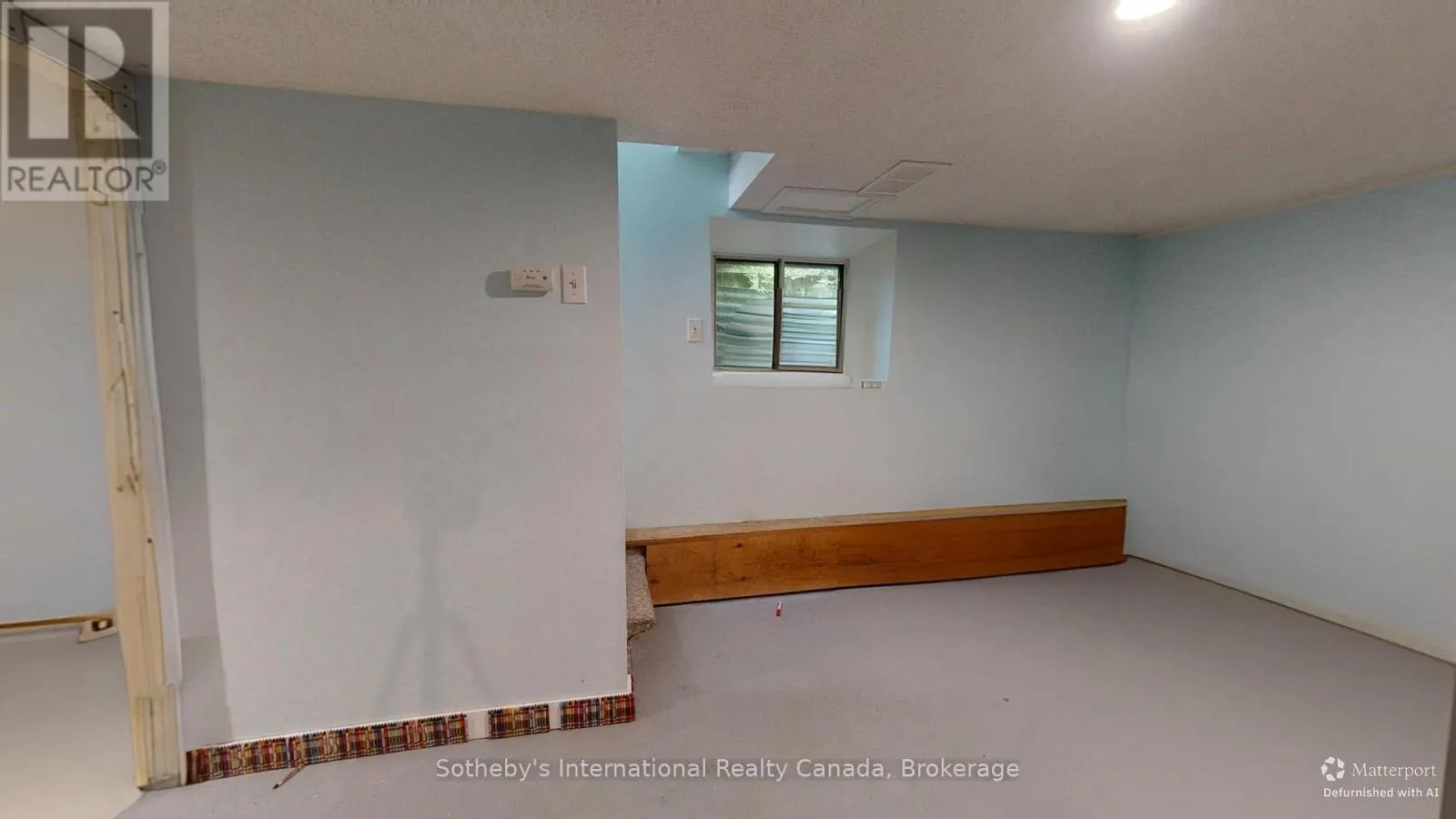A - 103 BRUCE STREET S, #A