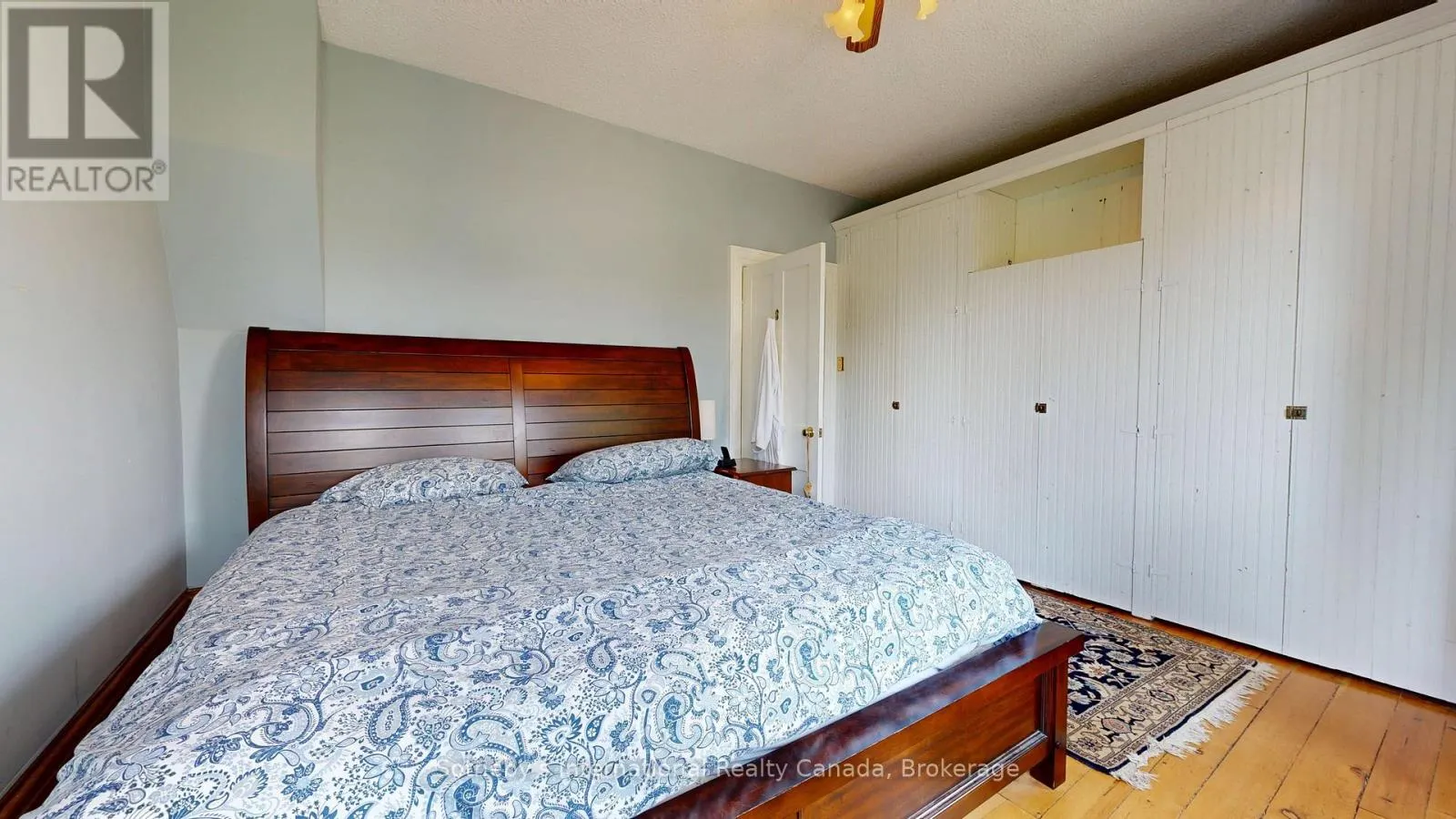 A - 103 BRUCE STREET S, #A