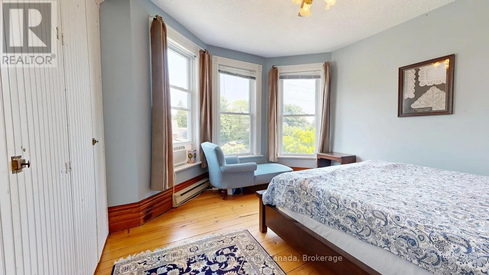 A - 103 BRUCE STREET S, #A